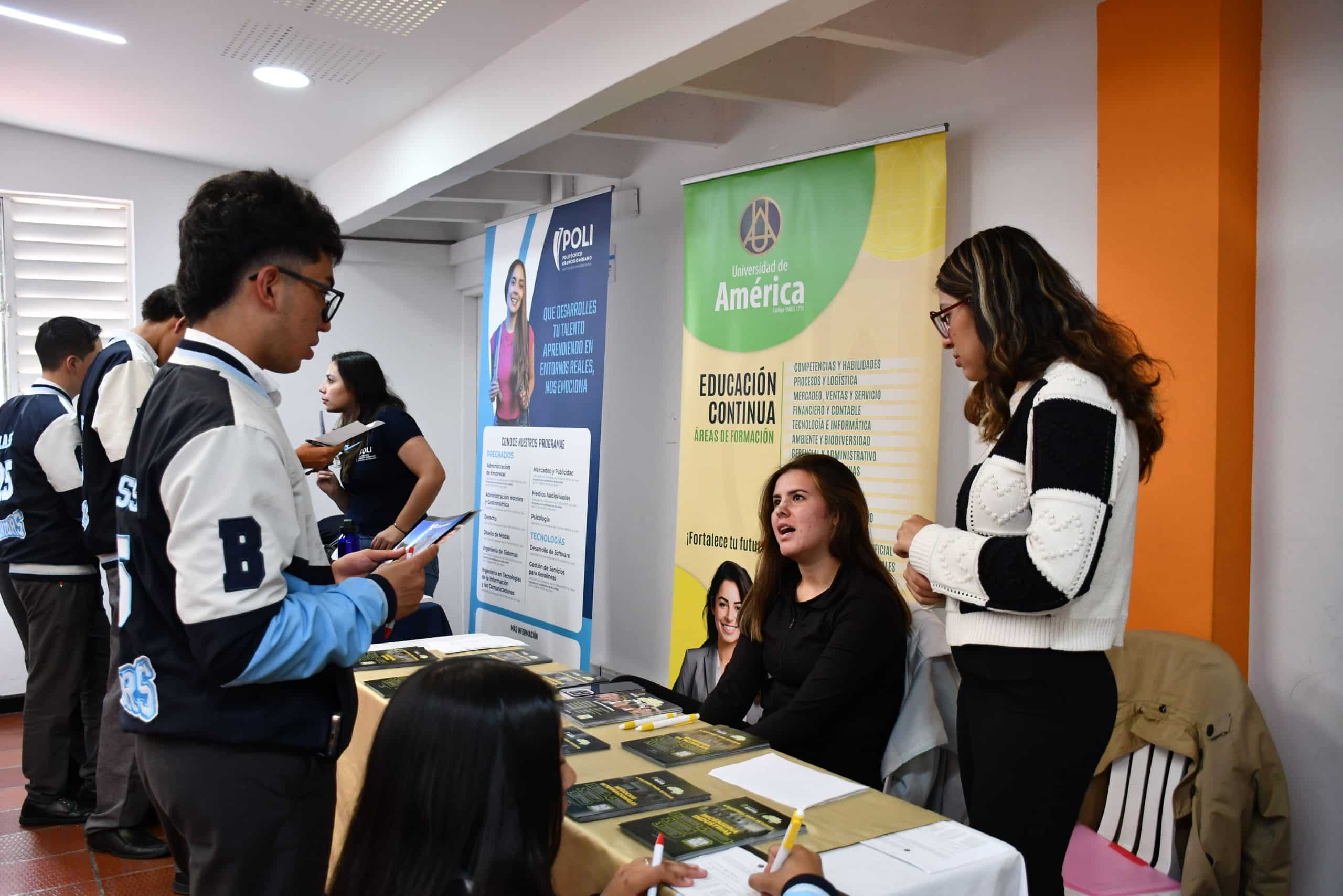 Feria universitaria 25 DSC 6818 scaled