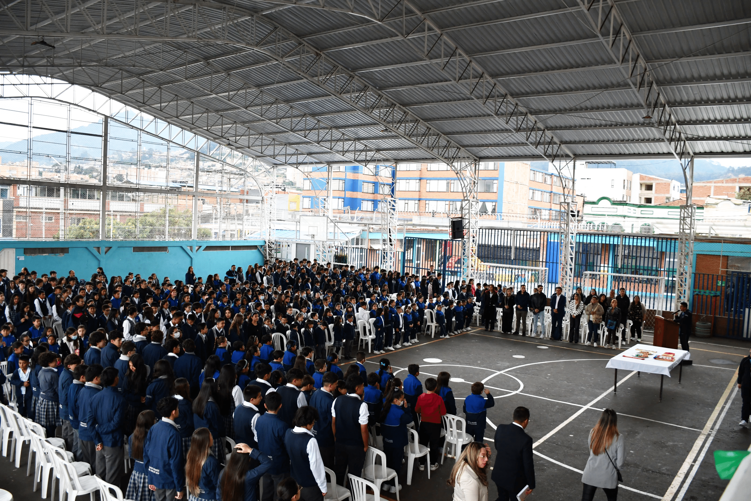 Liderazgo que Inspira, democracia que construye futuro