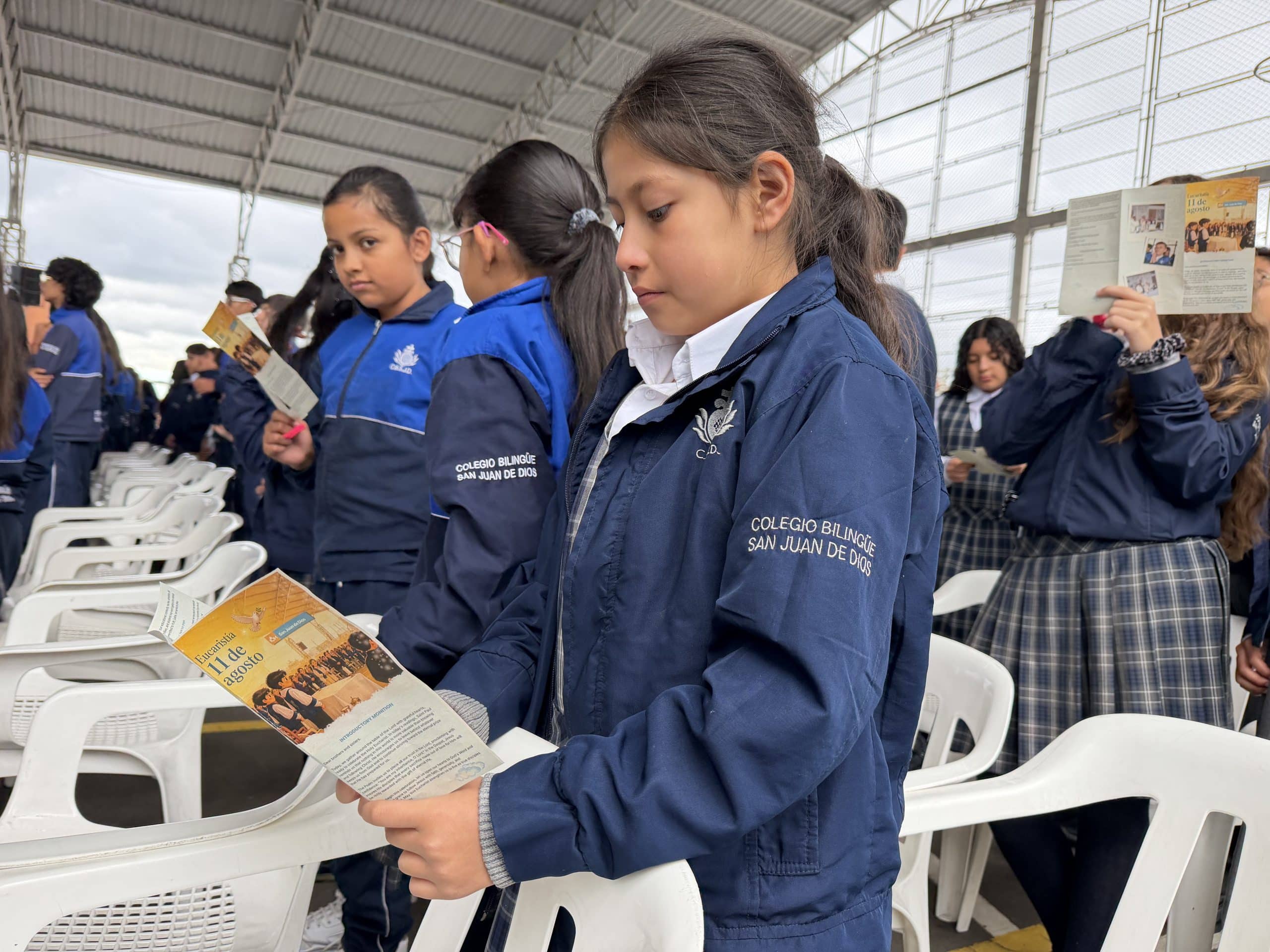 Una celebración que une la fe y el inglés